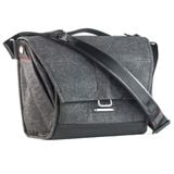 Túi máy ảnh Chính hãng Peak Design Everyday Messenger 13inch (Charcoal), Hàng trưng bày