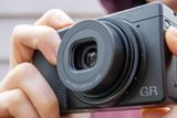 Máy ảnh Ricoh GR IIIx HDF