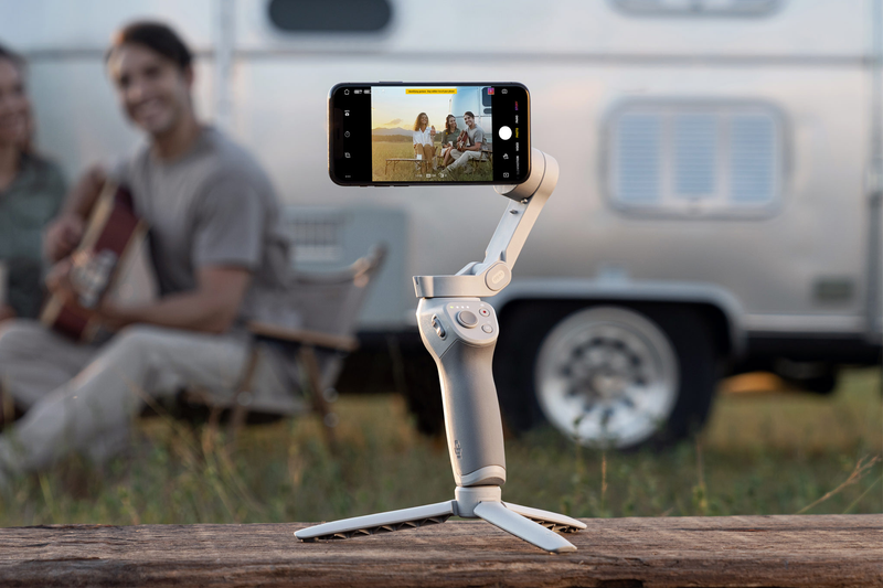 DJI ra mắt gimbal Osmo Mobile 4 mới với ngàm gắn nam châm tiện lợi, gi – WinWin Store