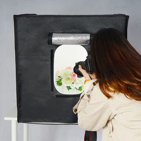 Hộp chụp sản phẩm Eirmai 60 x 60 cm có đèn led