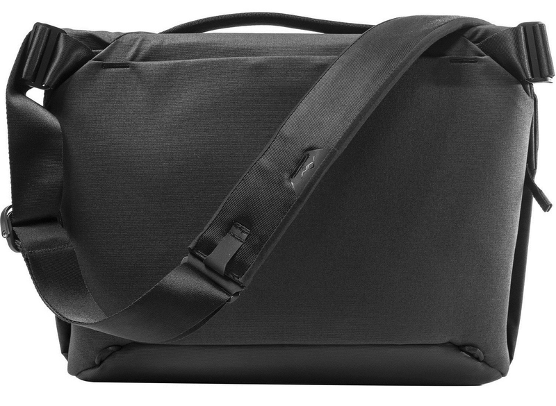​​Peak Design Everyday Messenger 13 Inch chống thấm nước