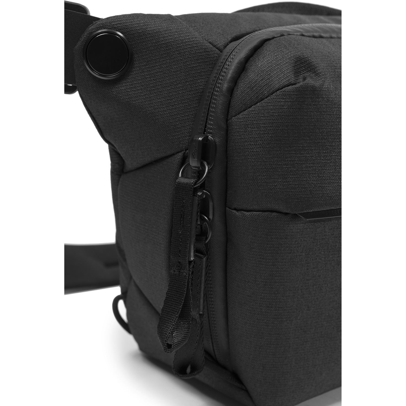 Peak Design Everyday Sling v2 3L có khóa kép