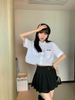  Áo sơmi trắng cúc ngọc, túi chữ 