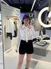  Sơ mi lụa, hoạ tiết sao 