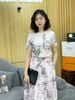  Áo phông hồng - hoạ tiết 