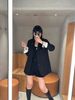  Áo Blazer viền cổ CC, tay lật 