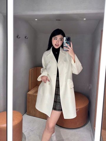  Áo dạ ép dài màu kem 