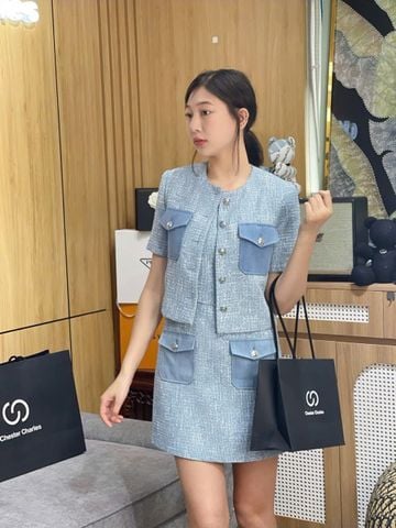  Áo denim ngắn tay, 2 túi ngực 