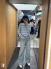  Áo Polo dài tay xanh cổ trắng , viền đỏ 