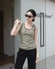  Áo tanktop xanh rêu- chữ Hongkong 