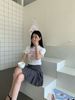  Áo phông trắng chữ hồng 