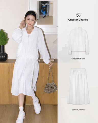  Bộ áo khoác gió và chân váy dài trắng set 