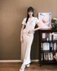  Áo phông trắng chữ hồng 