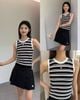  Áo tanktop trắng đen kẻ ngang,logo hồng 