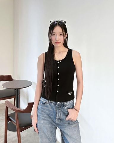  Áo 3 lỗ đen - 6 cúc bạc 