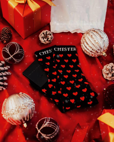  Tất đen tim đỏ 