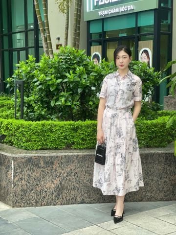  Áo sơ mi hồng - hoạ tiết gấu 