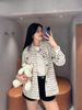  Áo Tweed logo chạy cúc đen 