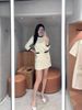  Váy dạ tweed trắng viền nhung 