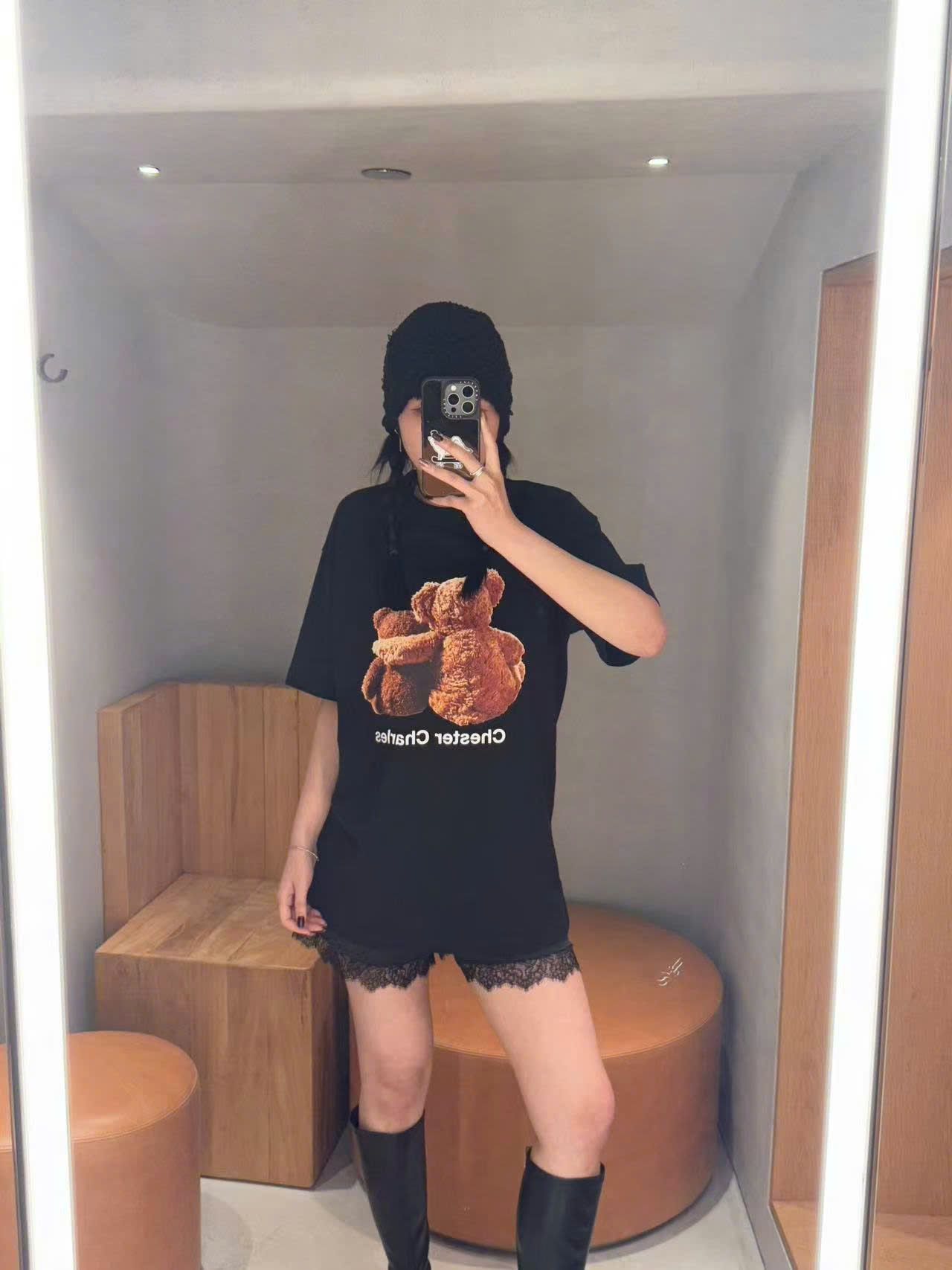  Quần sooc đen diềm 