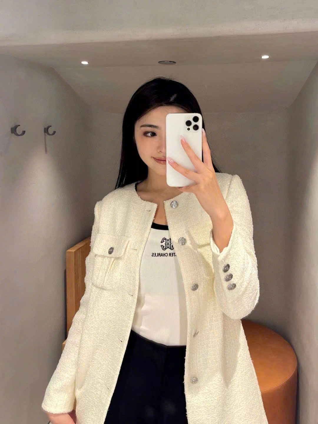  Áo dạ Tweed dáng dài suông túi ngực Chester Charles 