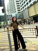  Quần jean đen, 2 xích vàng 