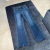  Quần jean ống loe, xẻ gấu 