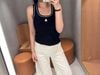  Áo tanktop đen, gấu trắng 
