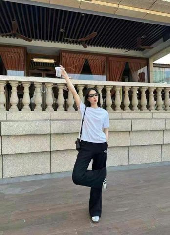  4.Quần nỉ Li gấp trước 