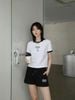 Áo phông trắng - chữ trên gấu dưới 