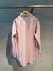  Áo sơmi hồng dài tay đuôi tôm, 2 túi ngực 