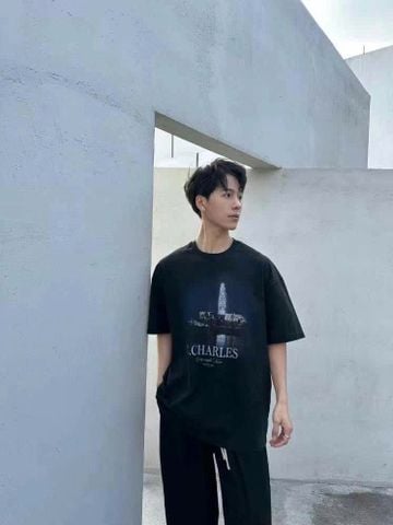  Áo phông đen - chữ logo to 