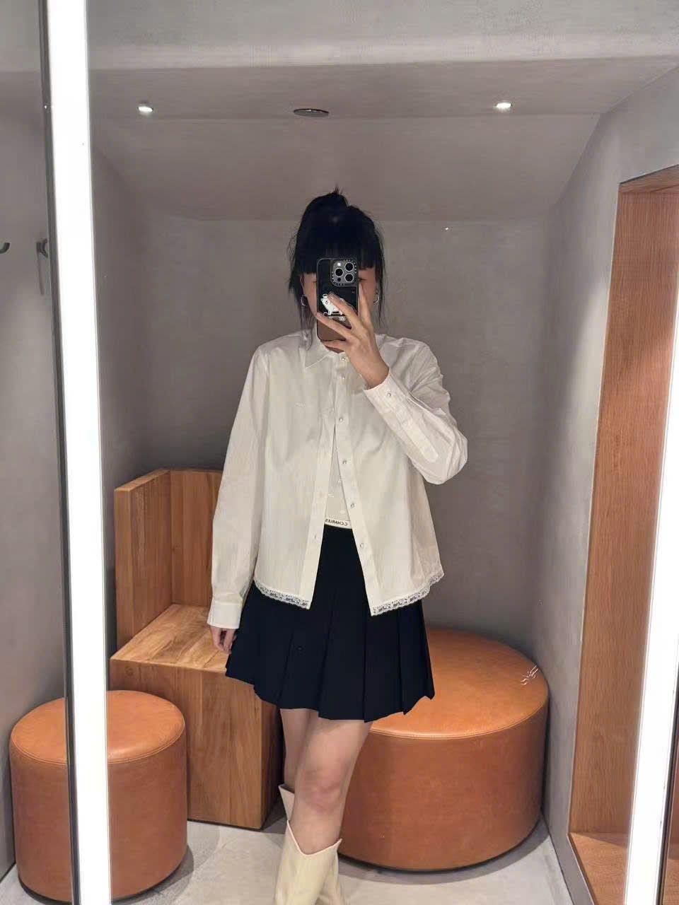 Áo sơmi trắng viền gấu Ren 
