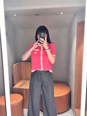  Áo CDG ngắn tay hồng -viền trắng, 2 túi ngực 