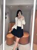  Chân váy ngắn xếp ly Cạp trắng 