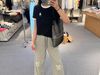  Áo phông đen gấu trắng nhỏ 