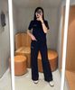  Áo Phông đen cổ tròn chữ Chester ngực sắc màu 