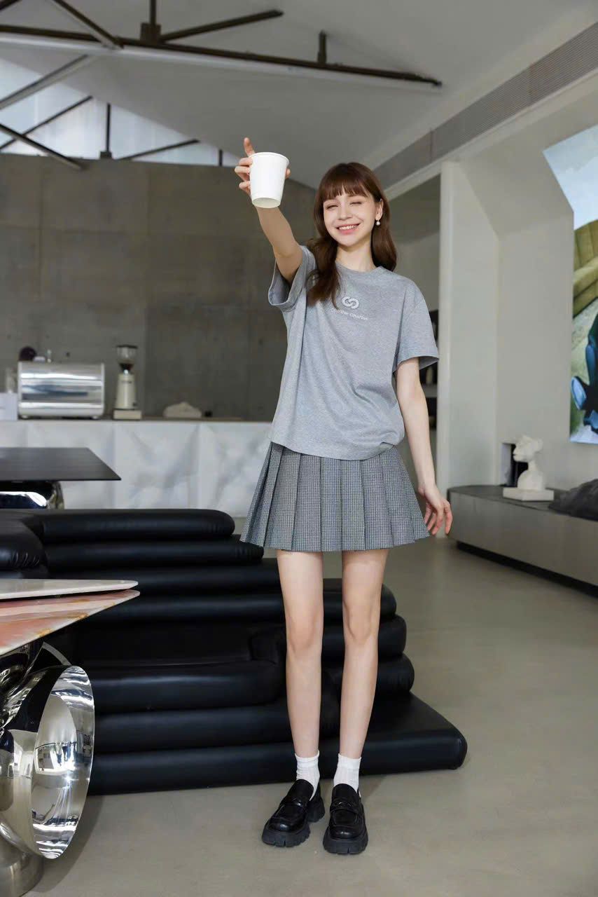  Áo phông ghi xám - logo đá 