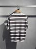 Áo ngắn tay trắng kẻ đen , đỏ ngang 