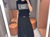  15.Áo ngắn tay đen -logo xám to ngực 