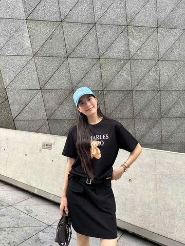  Chân váy chữ A đen, 2 túi trước kèm Belt da 