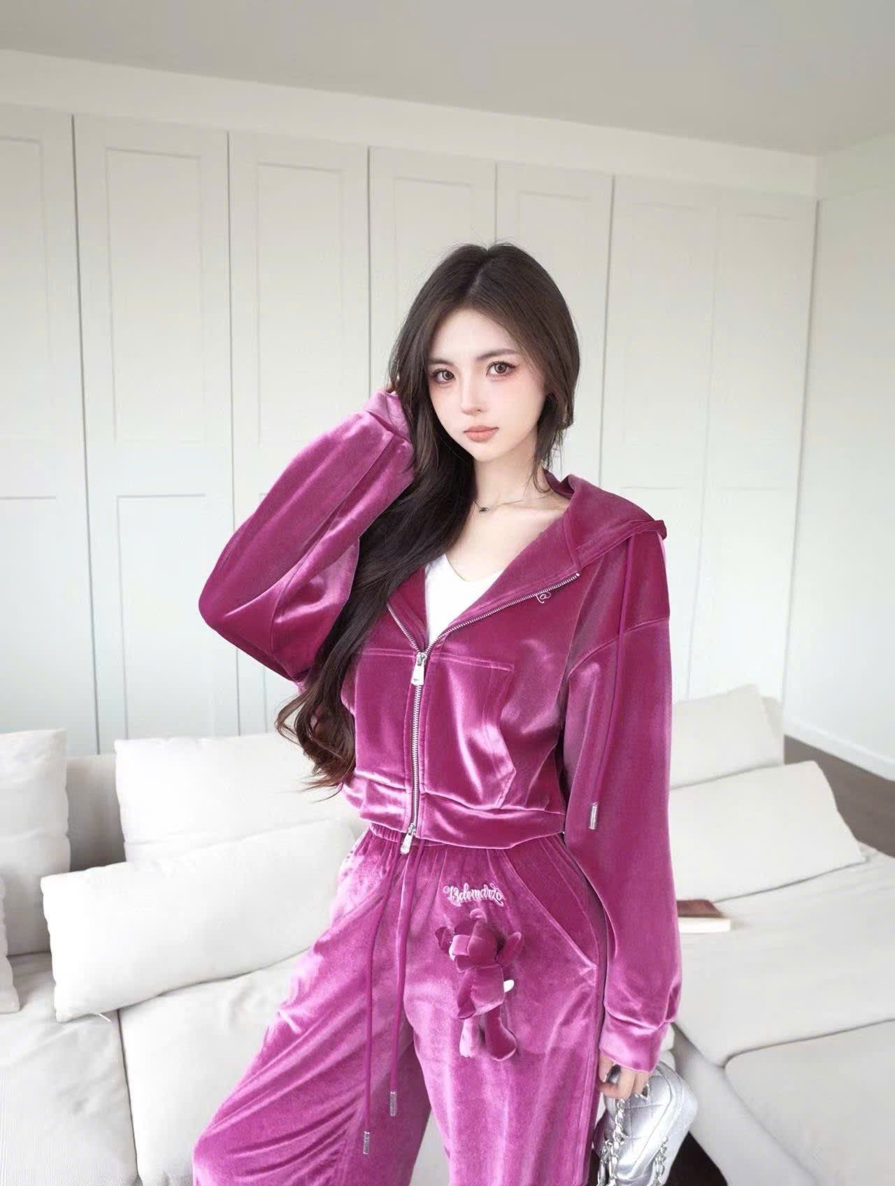  Áo khoác nhung màu hồng phấn đính đá Set 