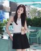  Quần sooc vải đen logo đá nhỏ -cạp chữ CC 