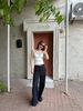  Áo tank top trắng viền đen CC 