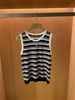  Áo tanktop trắng đen kẻ ngang,logo hồng 