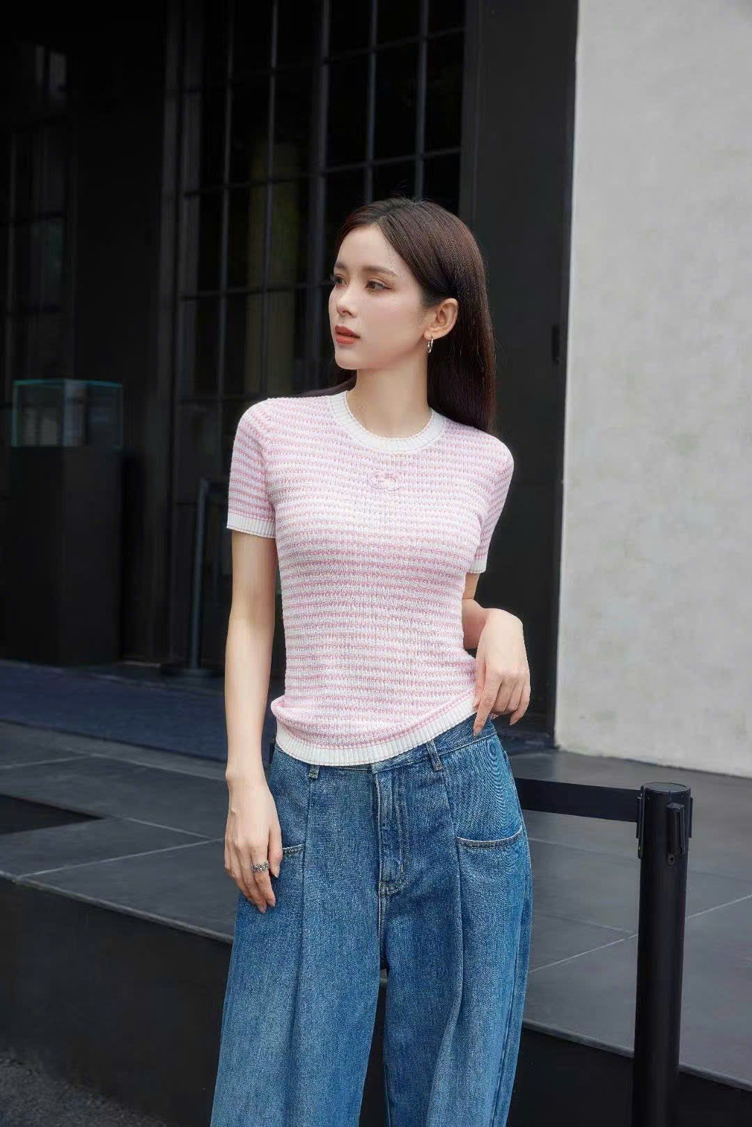  Áo kẻ Zích Zắc trắng hồng 