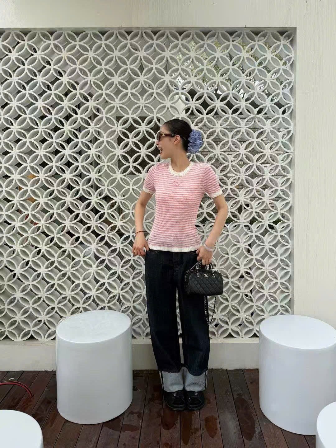  Áo kẻ Zích Zắc trắng hồng 