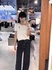  Áo trắng ngắn tay, cổ tròn, viền - gấu đen 