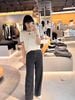  Quần jean đen mài, 2 túi trước xích bạc 