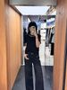  Quần jean đen mài, 2 túi trước xích bạc 
